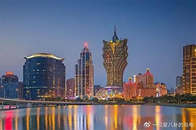 关于澳门天天彩与解析解析的探讨（虚构）
