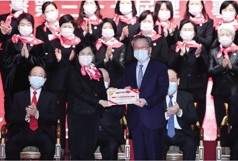 澳门作为中国的特别行政区，一直以来都是国内外关注的热点地区之一。随着时代的发展，澳门也在不断地变化和发展。本文将结合关键词澳门、时代解答解释落实，探讨澳门未来的发展趋势和特点，为读者呈现一份关于澳门的新资料大全。